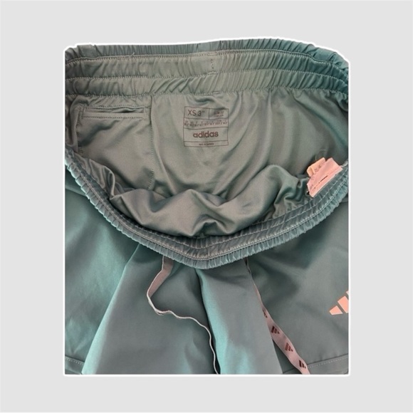 adidas size xs aeroready shorts - Picture 4 of 4